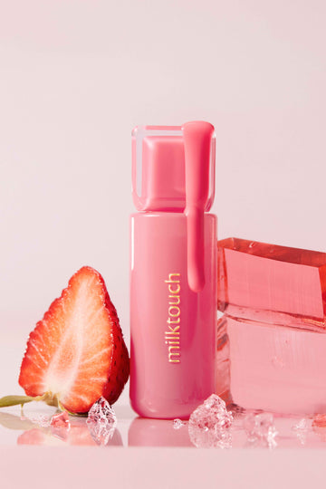 MILKTOUCH Jelly Lip Glow Tint - Hydrating Lip Gloss with Long-Lasting Moisture, Lip Stain, Lightweight, Radiant Shine, Perfect for Daily Use, Glass Korean Lip Oil (03 Cool Time Berry)